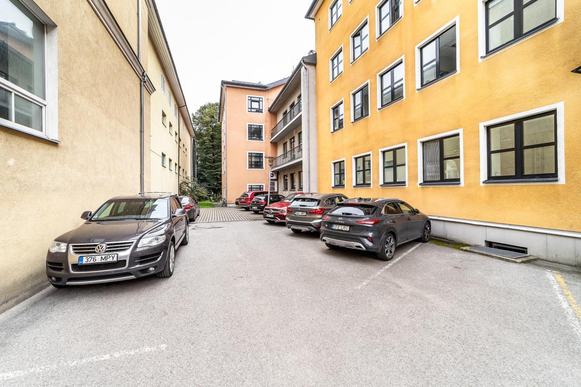 Dana-Entire Apartment Very Quiet And Central 2 Tallinn Exterior photo